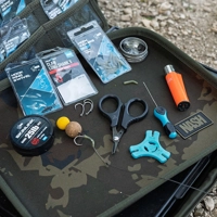 Nash Hook Kickers